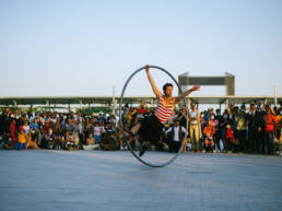Originální vystoupení uvnitř kruhu cyr wheel.
